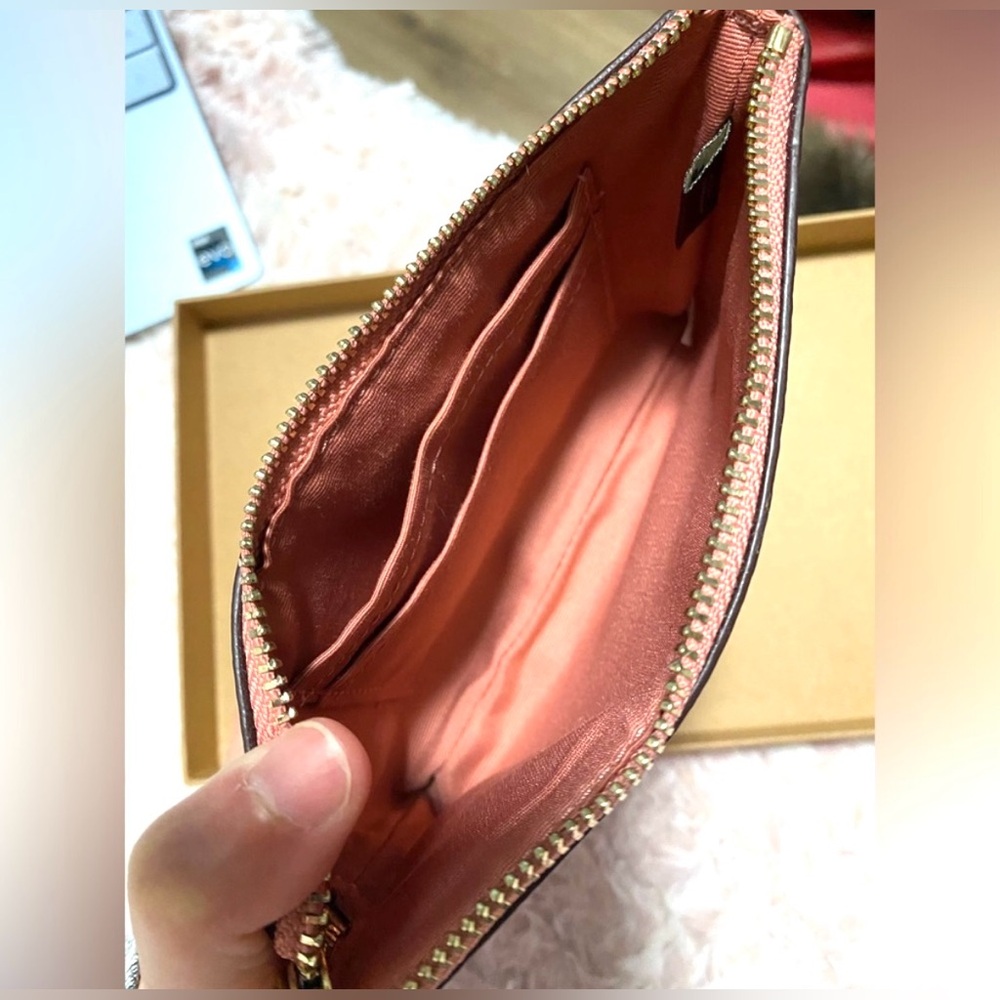 Coach Wristlet Wallet Pink Gold With Floral Print MSRP $125 - Picture 4 of 4